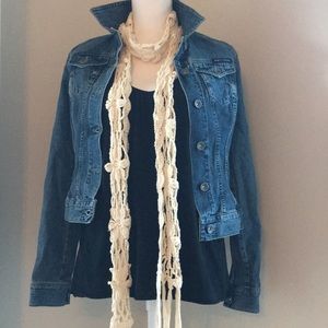 American Eagle flower crochet skinny scarf
